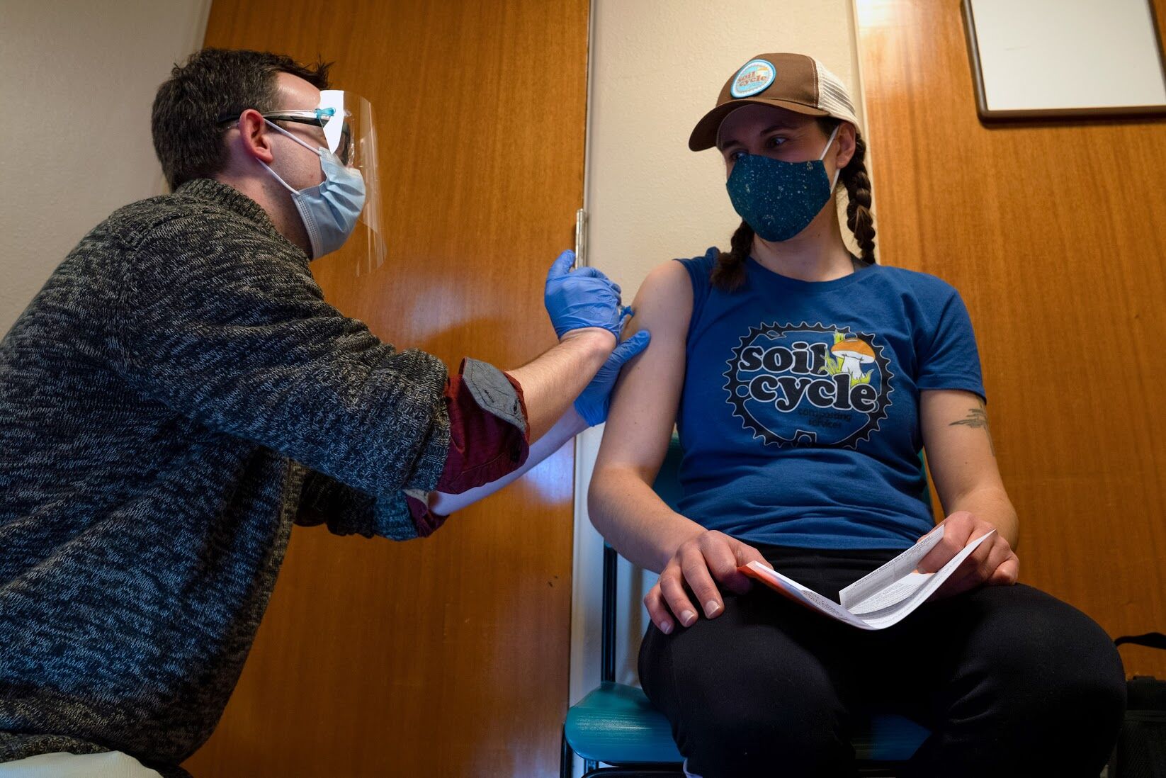 Mosquera_Vaccine05.jpg